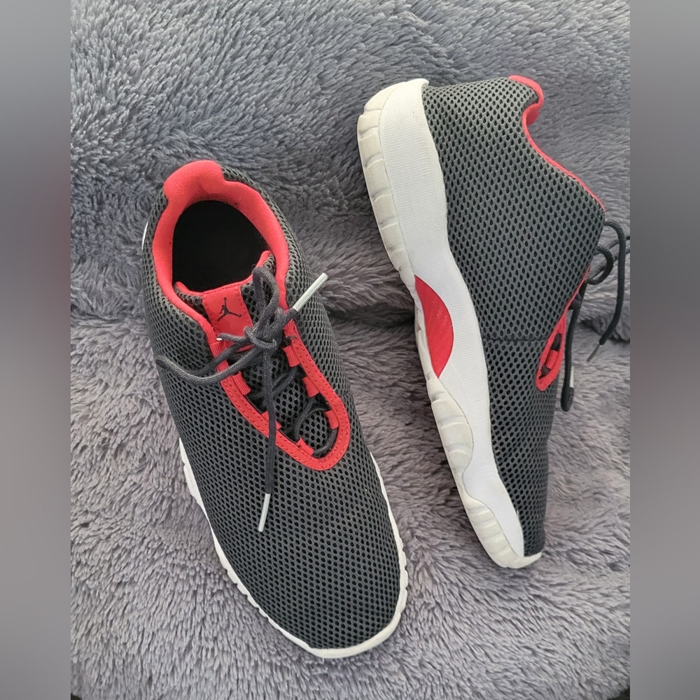 Air Jordan future low